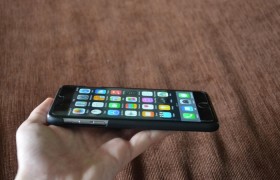 辅助神器“手机麻将亲友圈能不能开挂”(曝光透视必备猫腻)