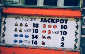 开挂辅助工具“琼崖海南麻将是否有挂”(曝光透视必备猫腻)