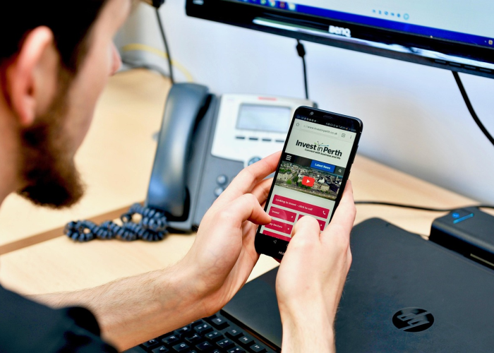 教程辅助!“手机跑得快有人开挂吗安全吗苹果＂!专业师傅带你一起了解